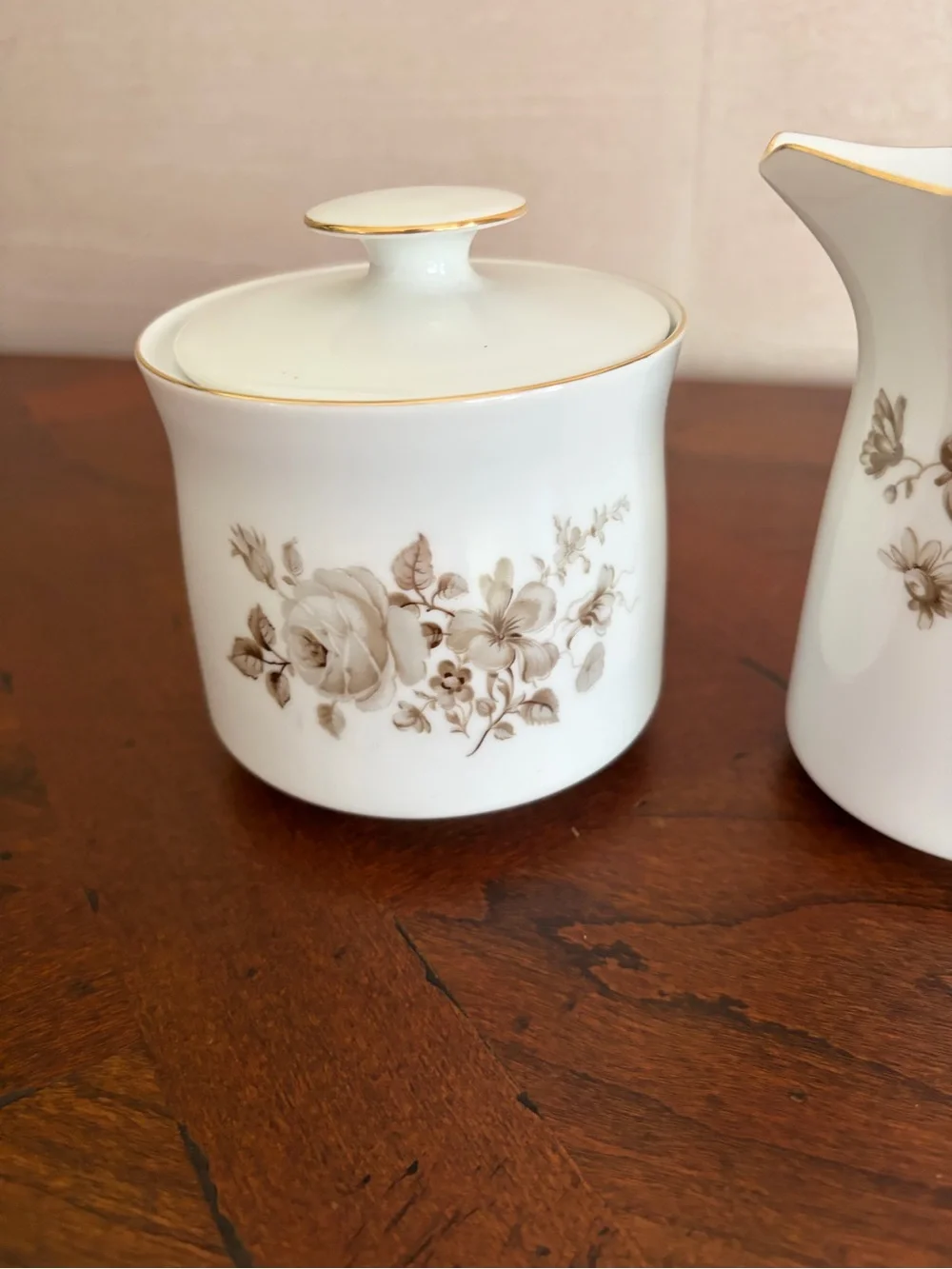 Johann Haviland elegant porcelain